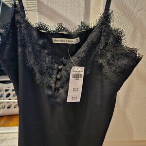 NWT XS Abercrombie & Fitch Black Velvet and Lace Tank Top